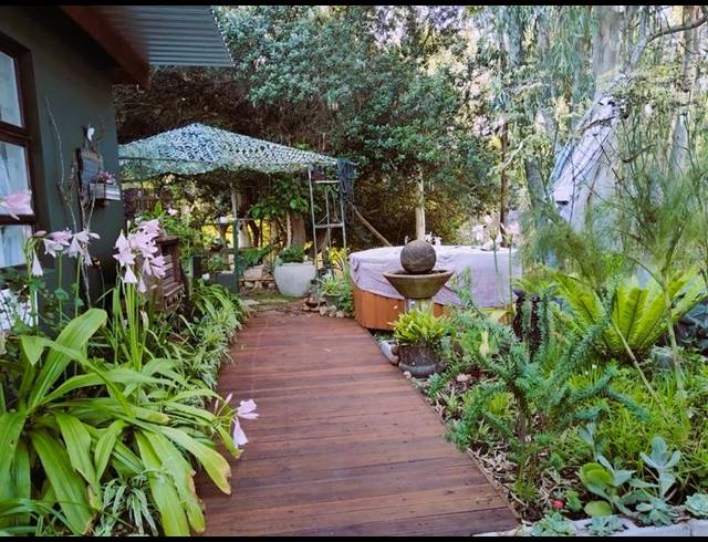 2 BEDROOM HOUSE FOR SALE IN STILBAAI EAST